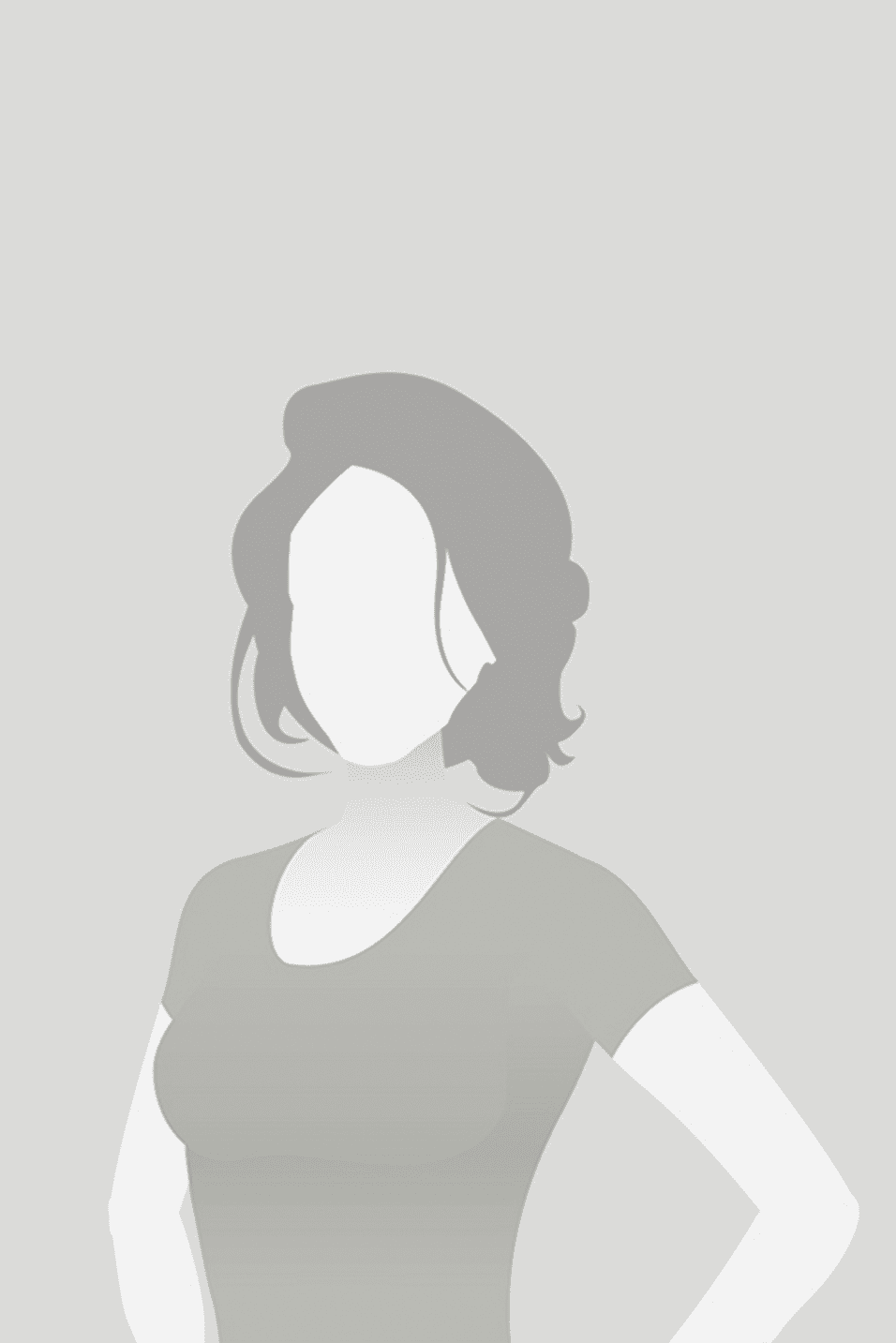 Umriss einer Frau mit Schulterlangen, gewellten Haaren, in einem grauen Shirt vor einfarbigem Hintergrund.
